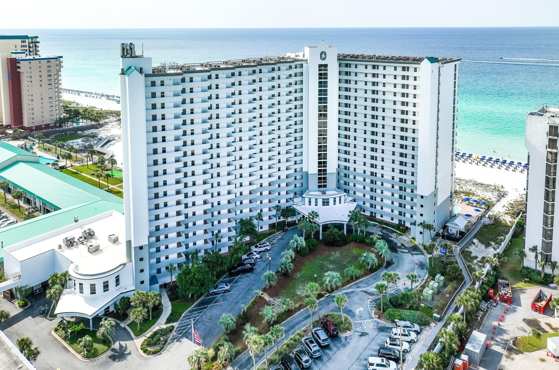 The property sits next to a beautiful Destin beach