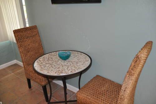 Lido Islander Inn and Suites  Sarasota in Sarasota FL 03