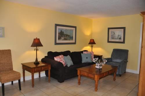 Lido Islander Inn And Suites  Sarasota in Sarasota FL 34
