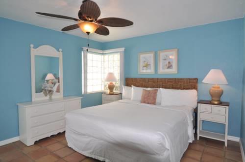 Lido Islander Inn And Suites  Sarasota in Sarasota FL 64
