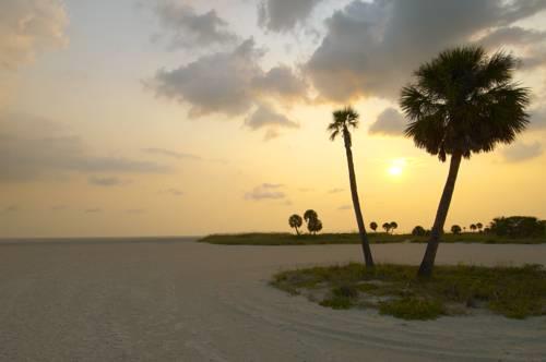 South Beach Condo Hotel in St Pete Beach FL 53