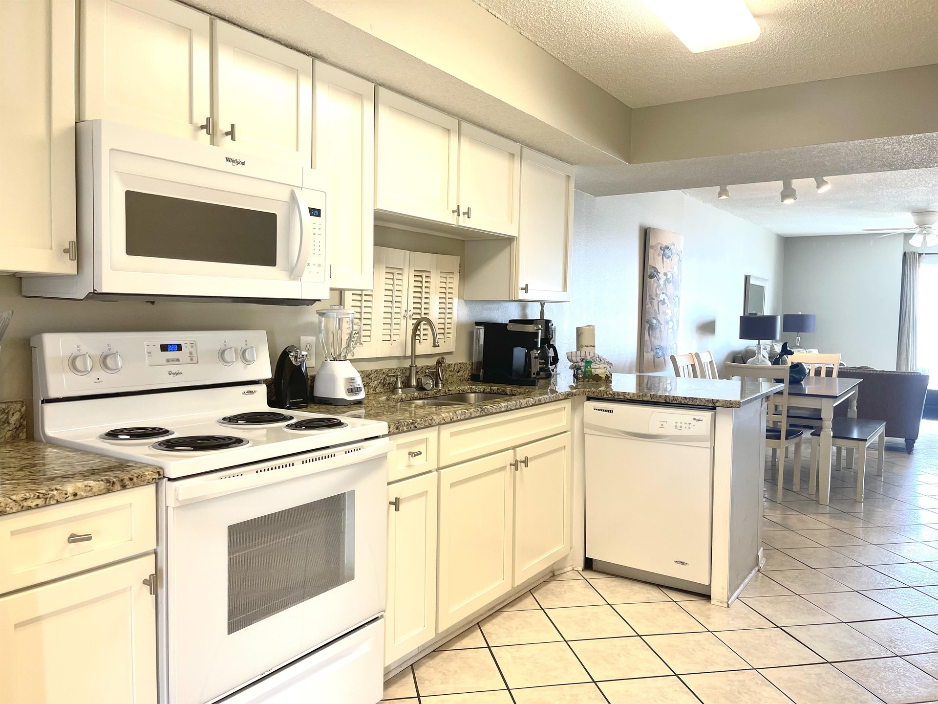 Ocean House 2206 8