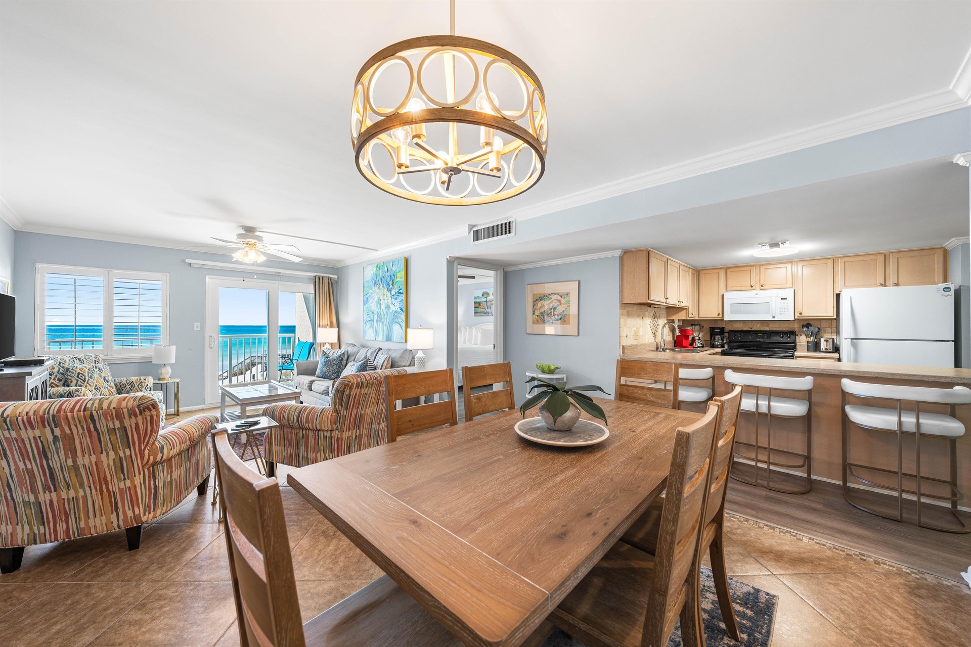 HSRC Dining Room With Seating For Six