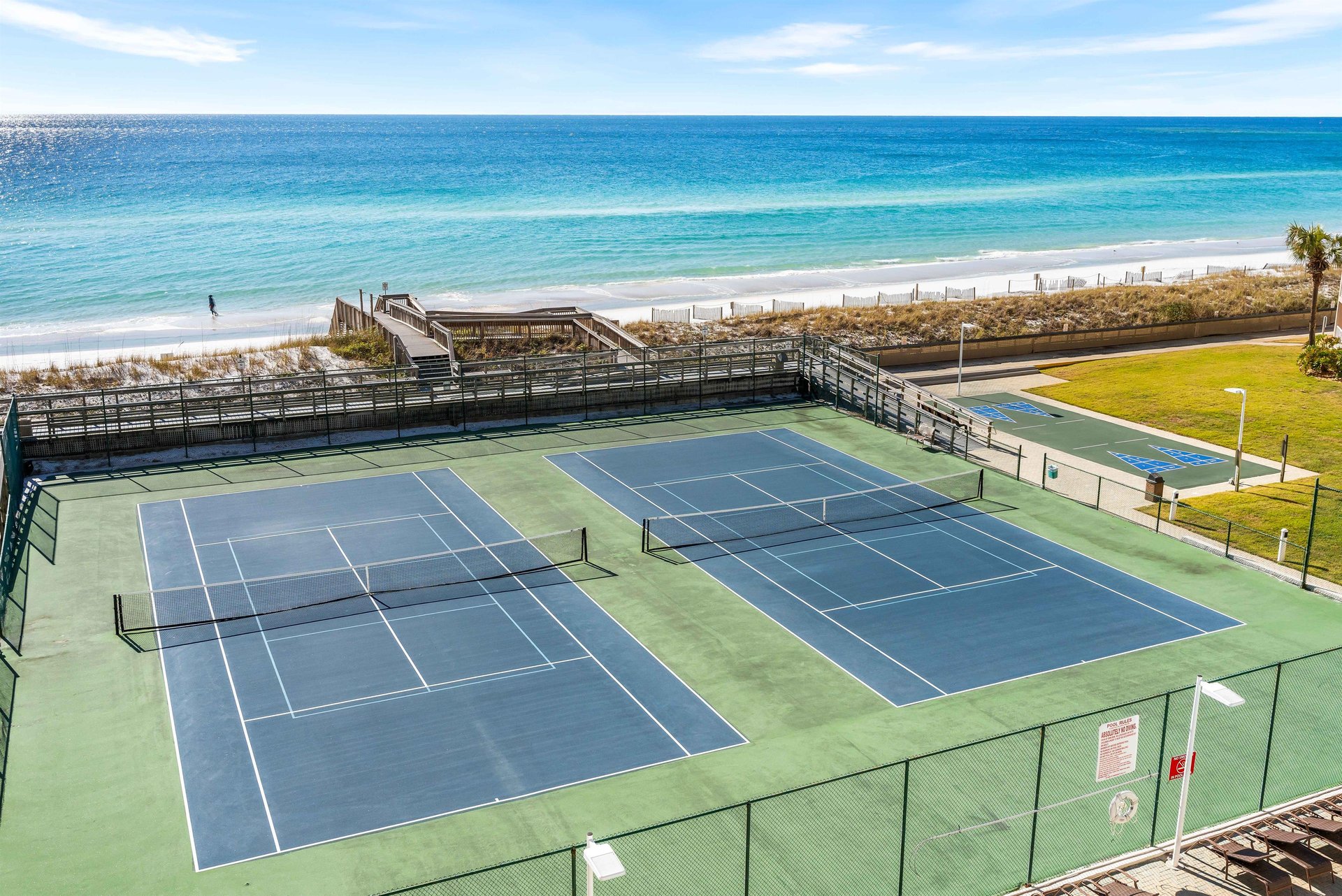 HSRC TennisPickleball Courts