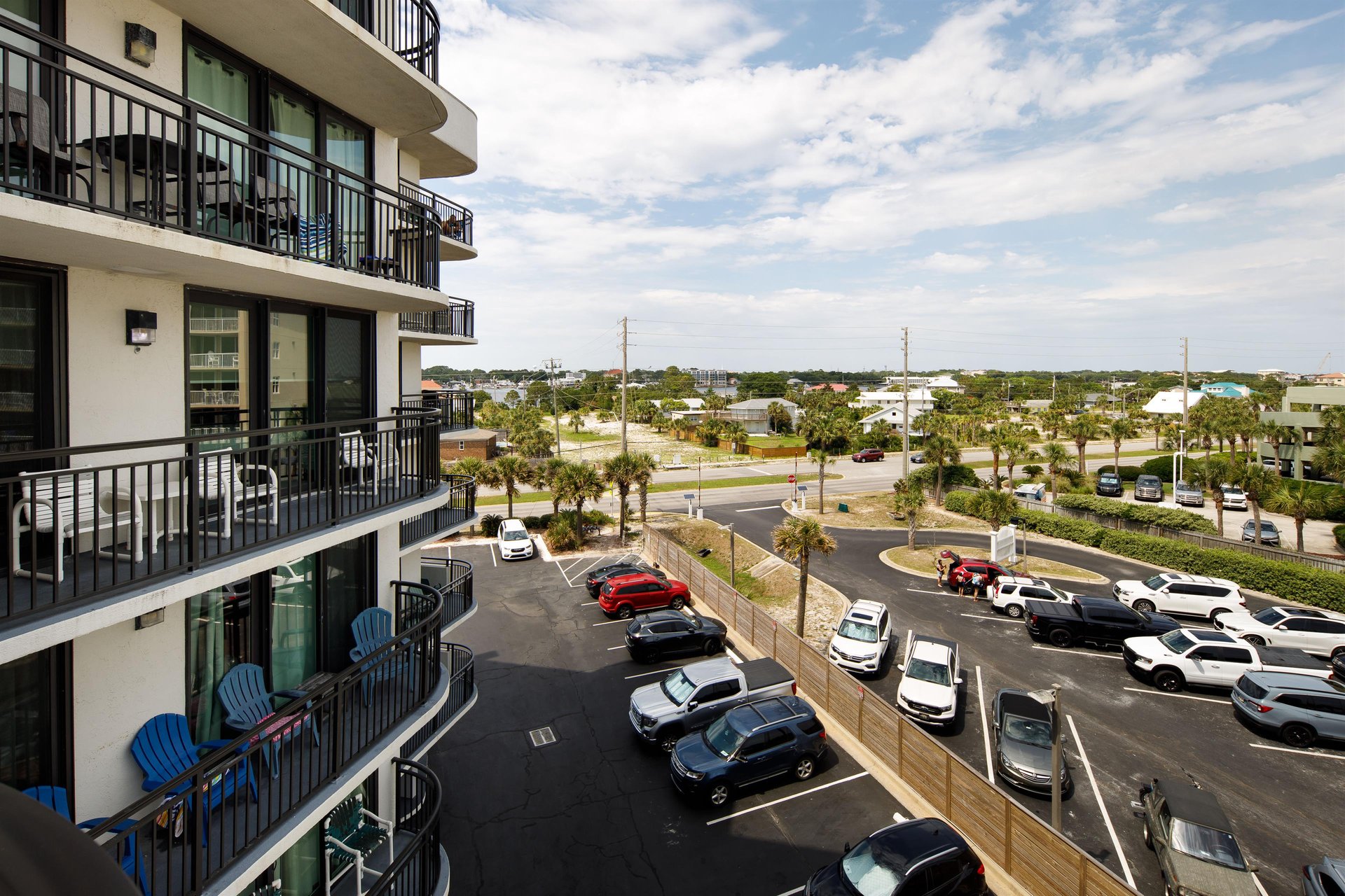 518532