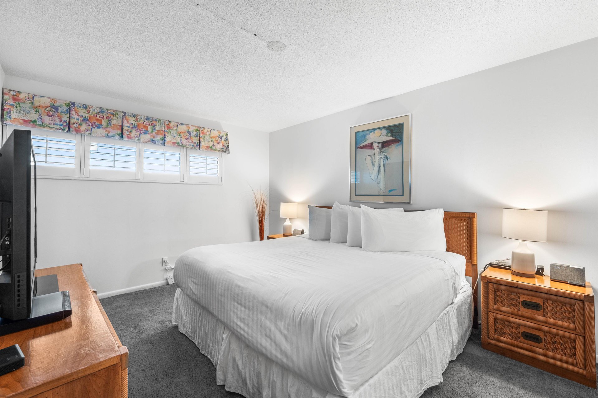 HSRC Bedroom With King Size Bed