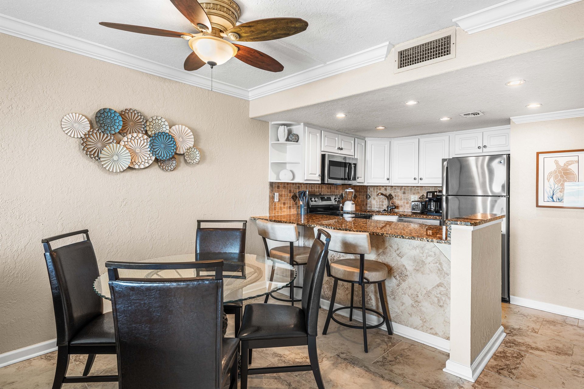 HSRC Dining Area with Seating for Four