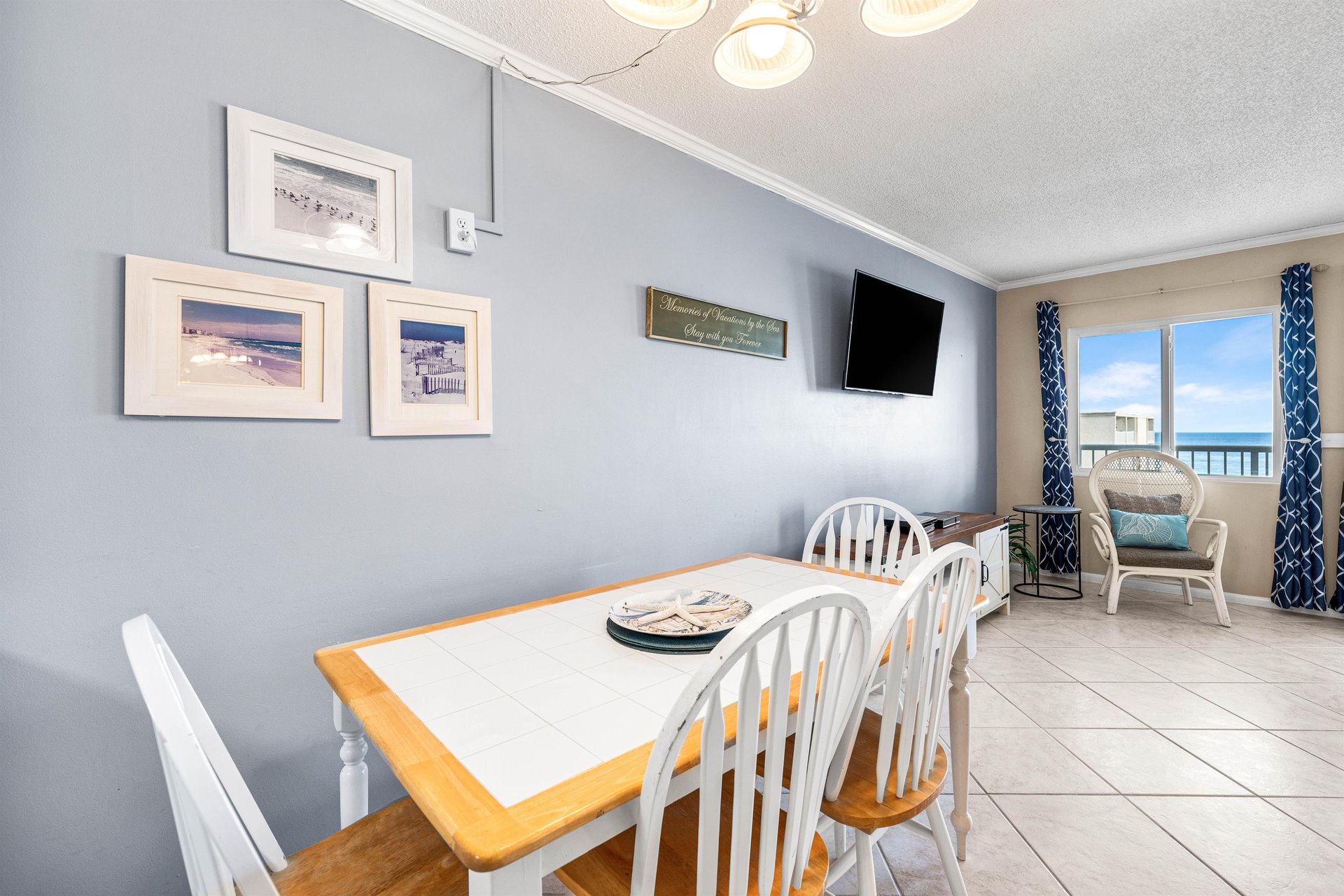 HSRC Dining Area Seating For Four