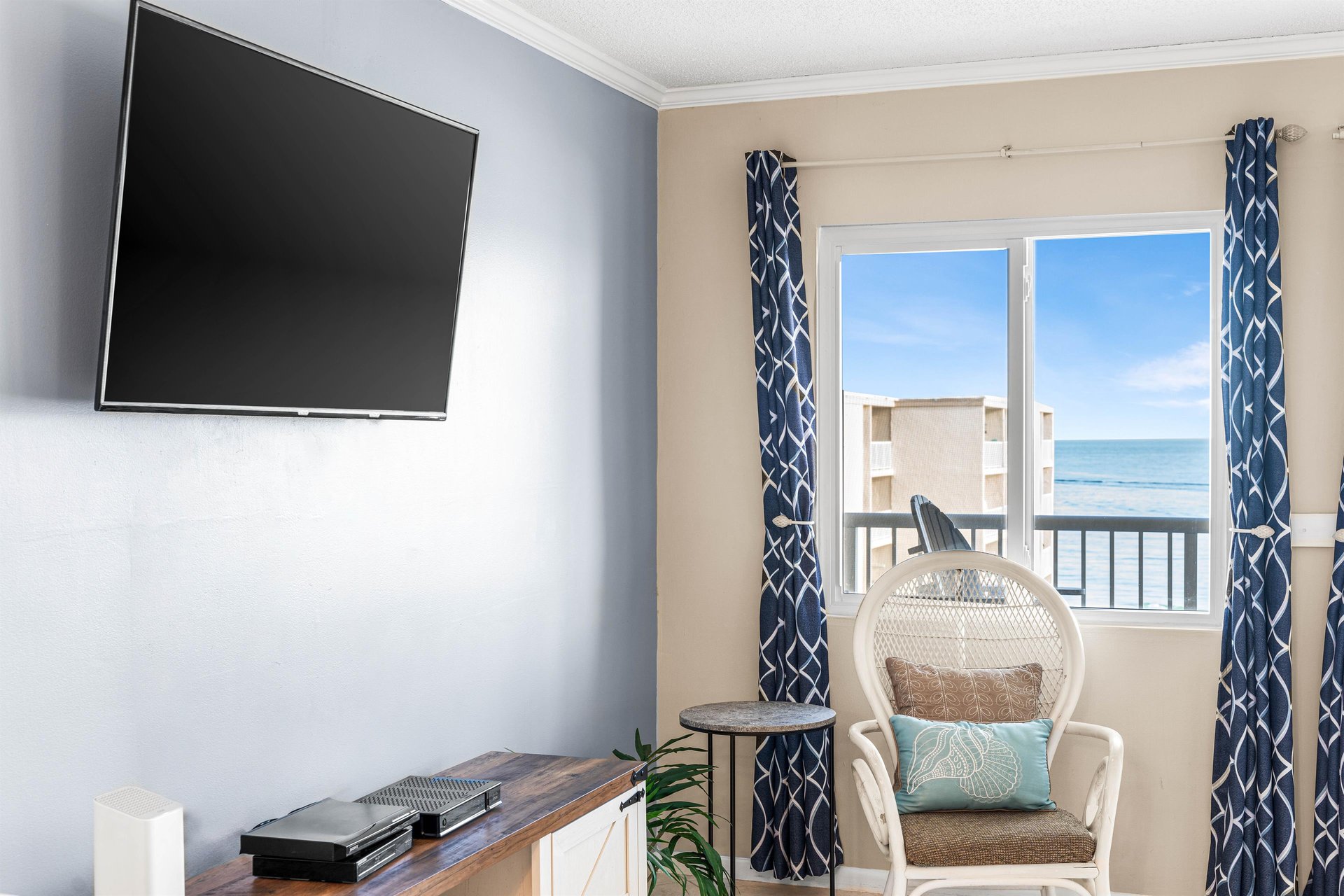 HSRC Living Area 50 TV