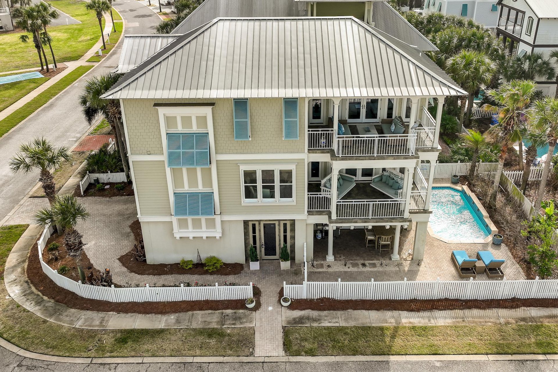 Evening Views at Destin Pointe Resort 40