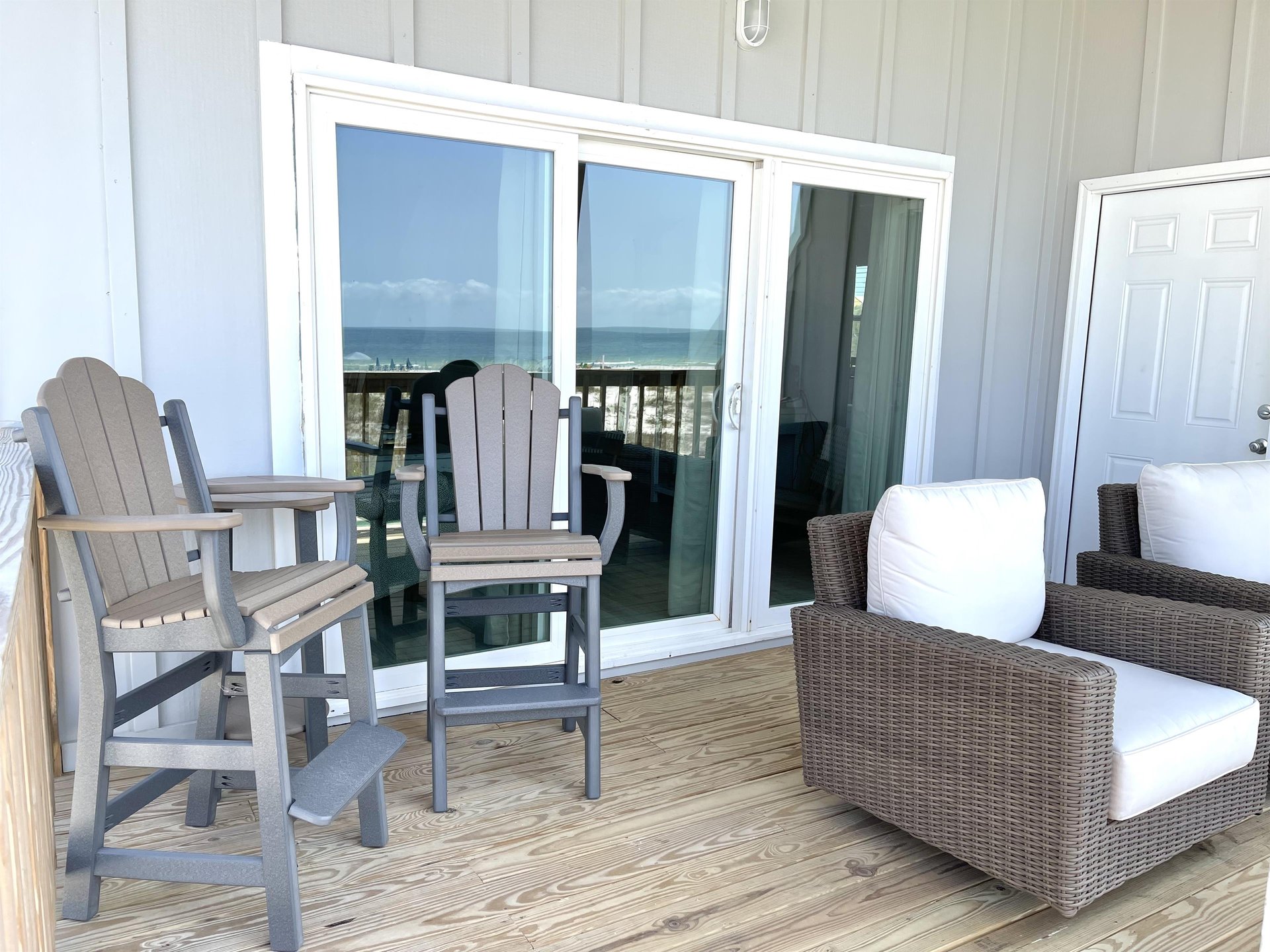 Hypnautic West  Pet Friendly 5