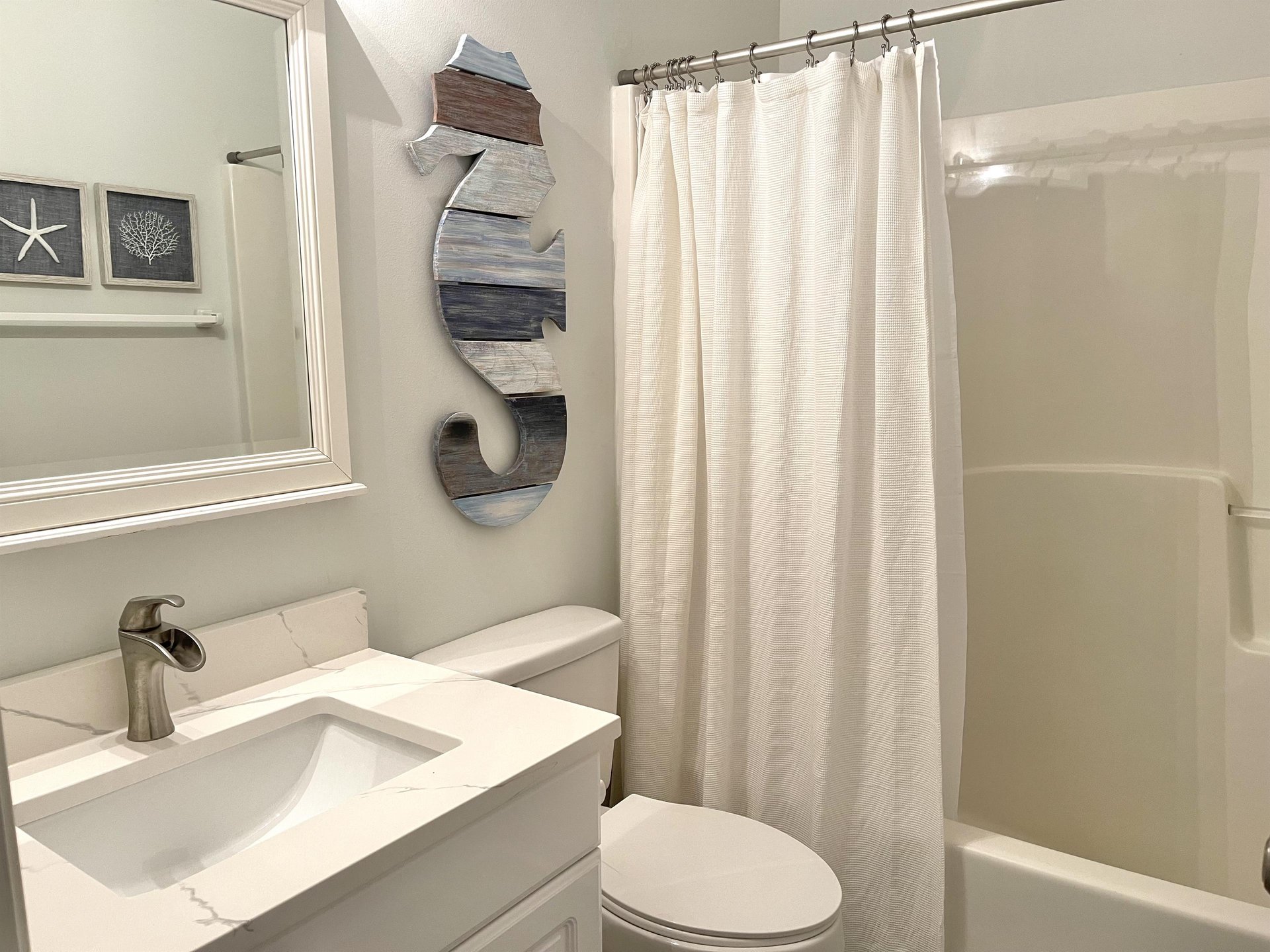 Hypnautic West  Pet Friendly 20