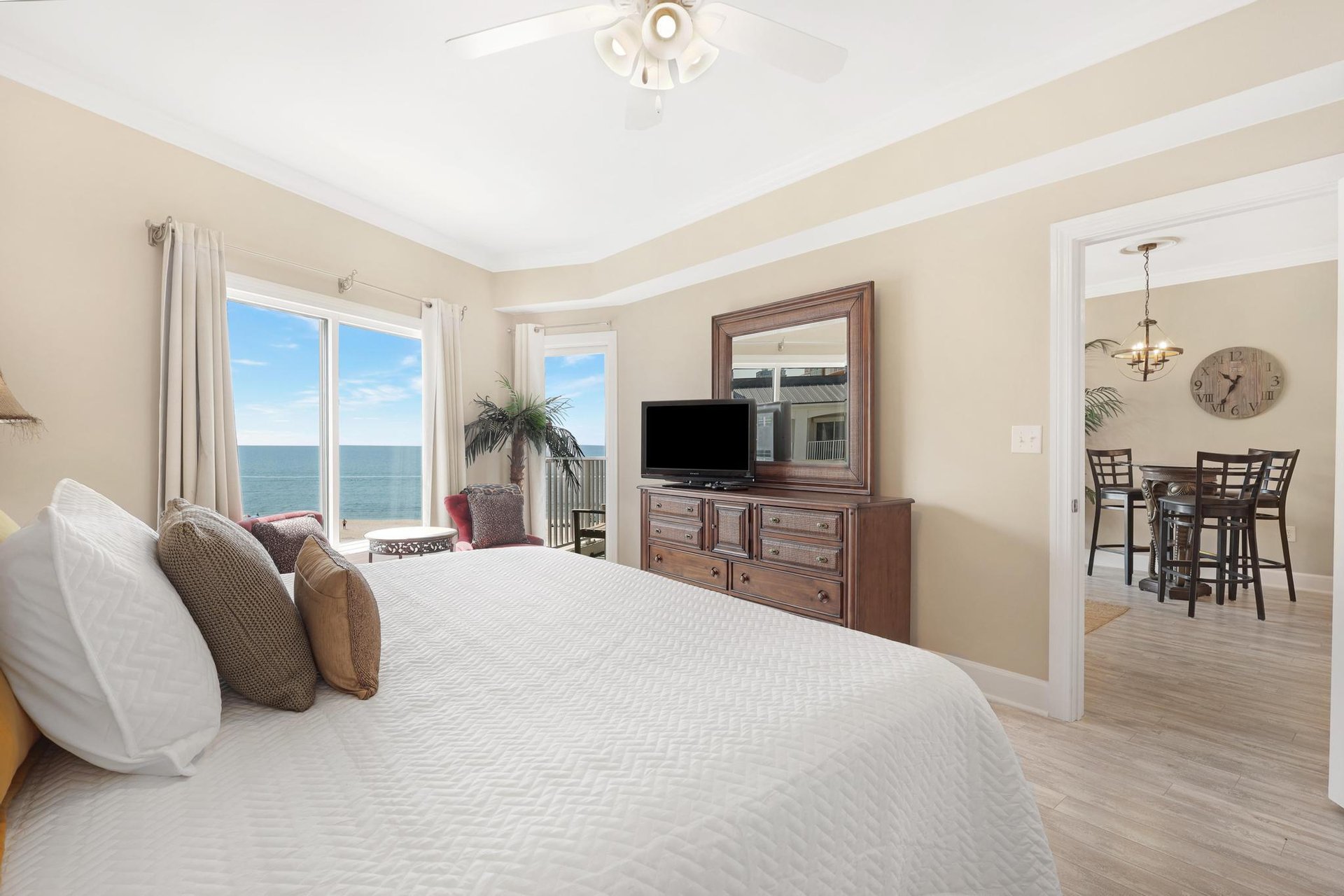 Palm Beach B52 15