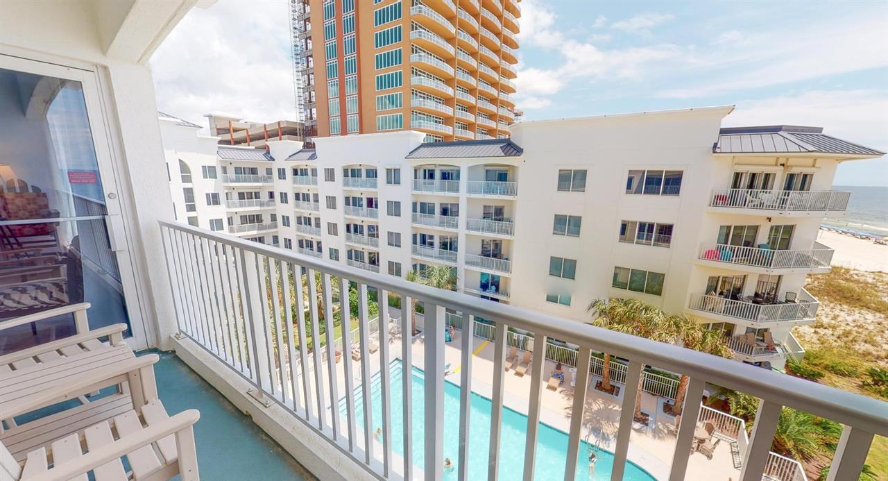 Palm Beach B52 22