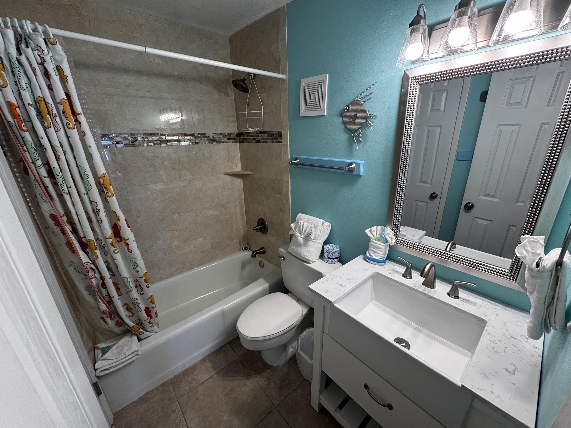 HSRC Guest Bathroom With TubShower Combo