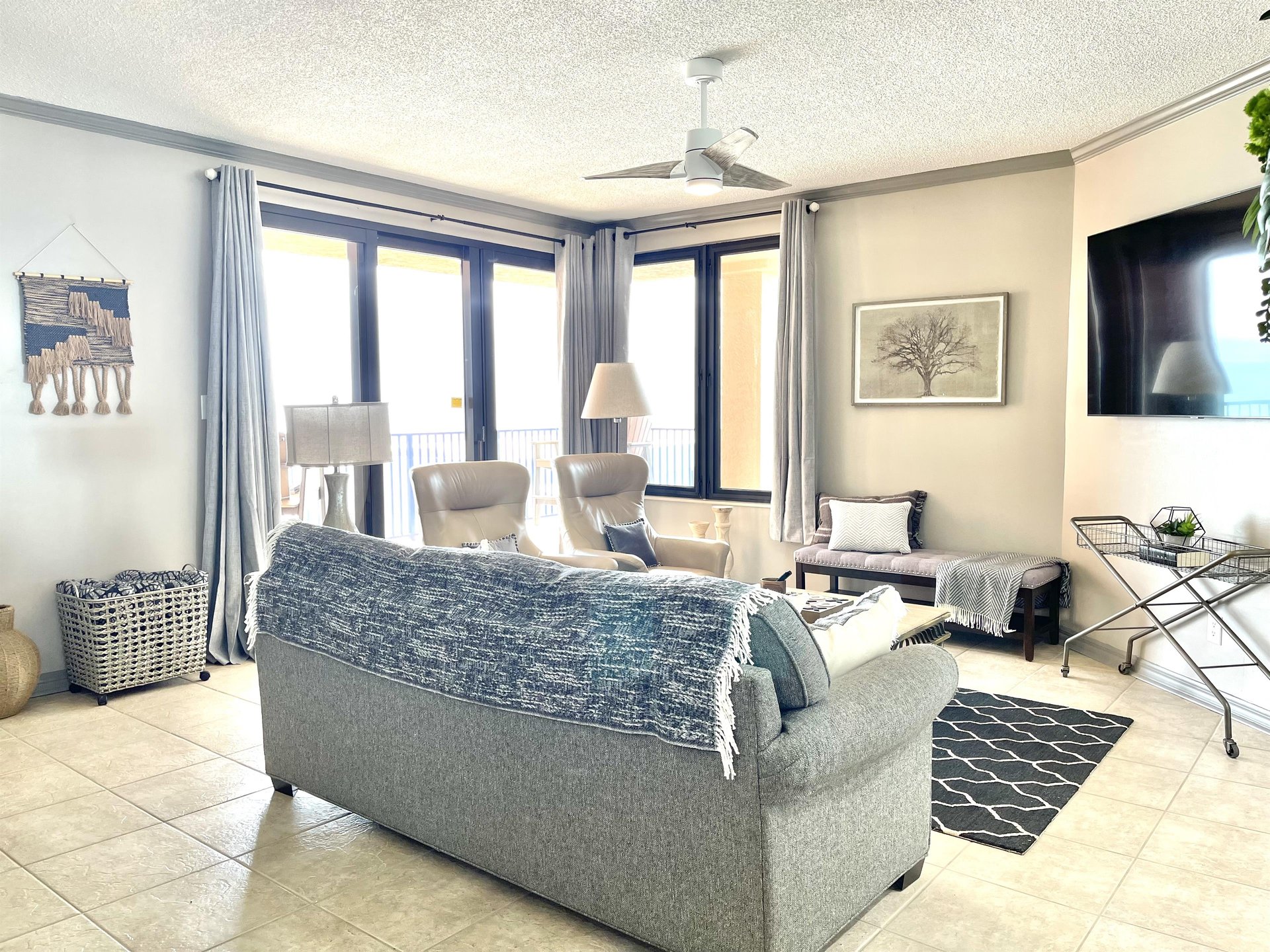 Four Seasons 804W 3