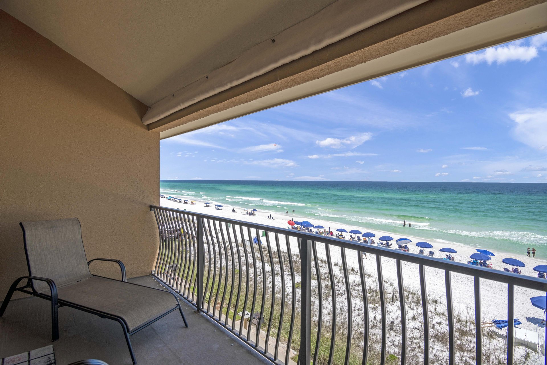 Coral Reef Club 39 20