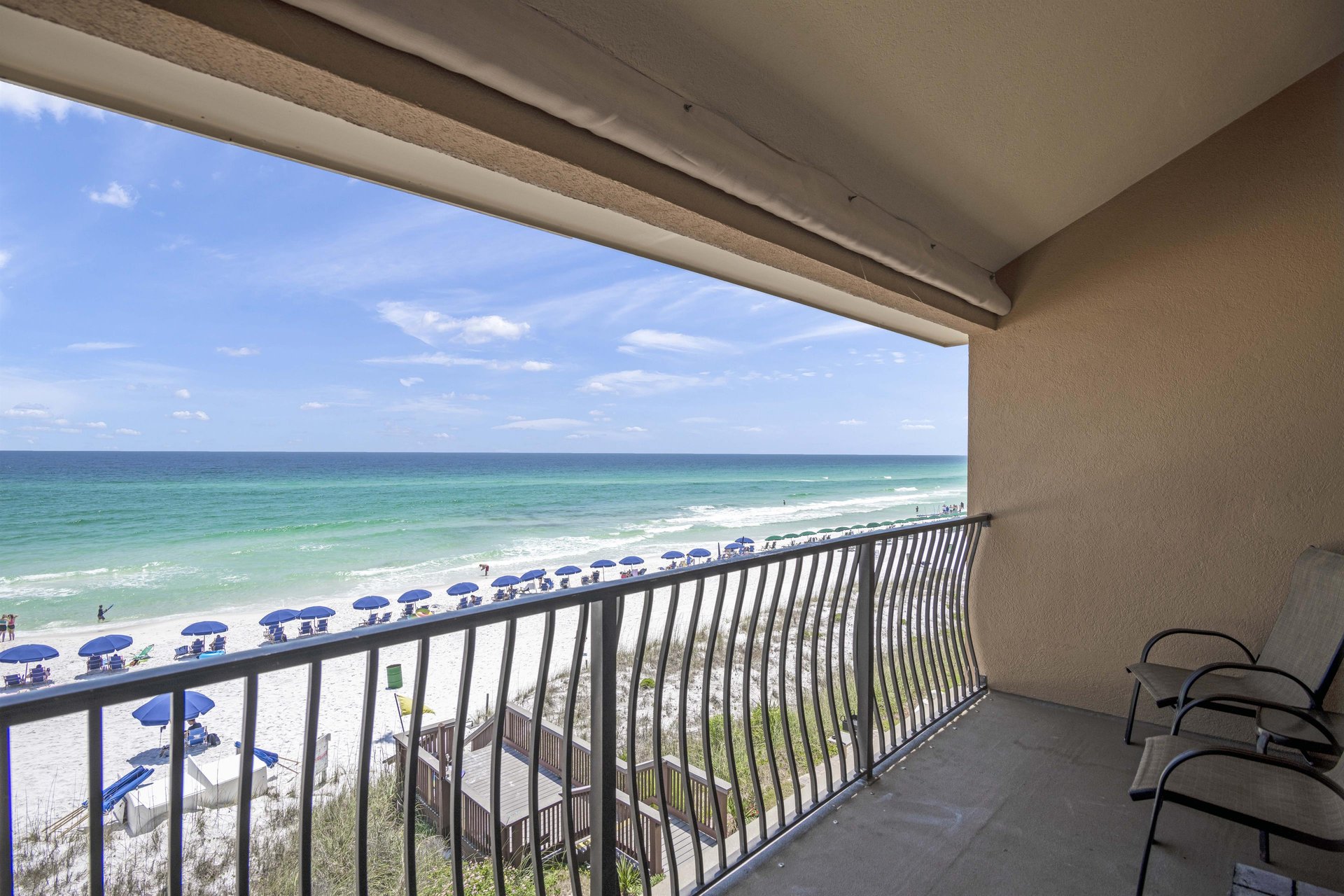 Coral Reef Club 39 21