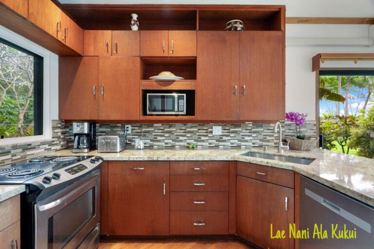 Kitchen is fully equipped to enjoy home cooked meals