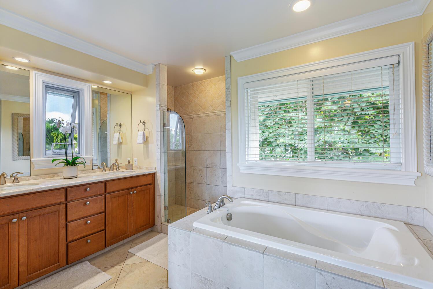 2nd master suite bathroom