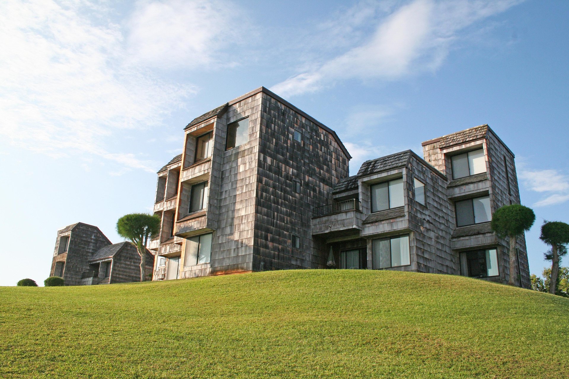 Sealodge Architecture, Cbuilding