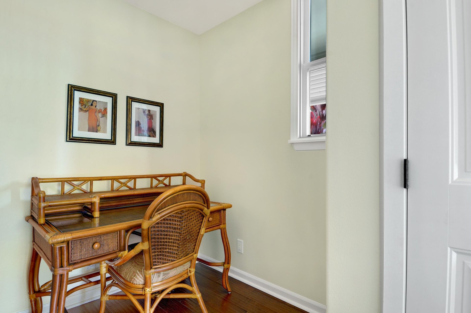 Desk area, high speed wireless throughout home