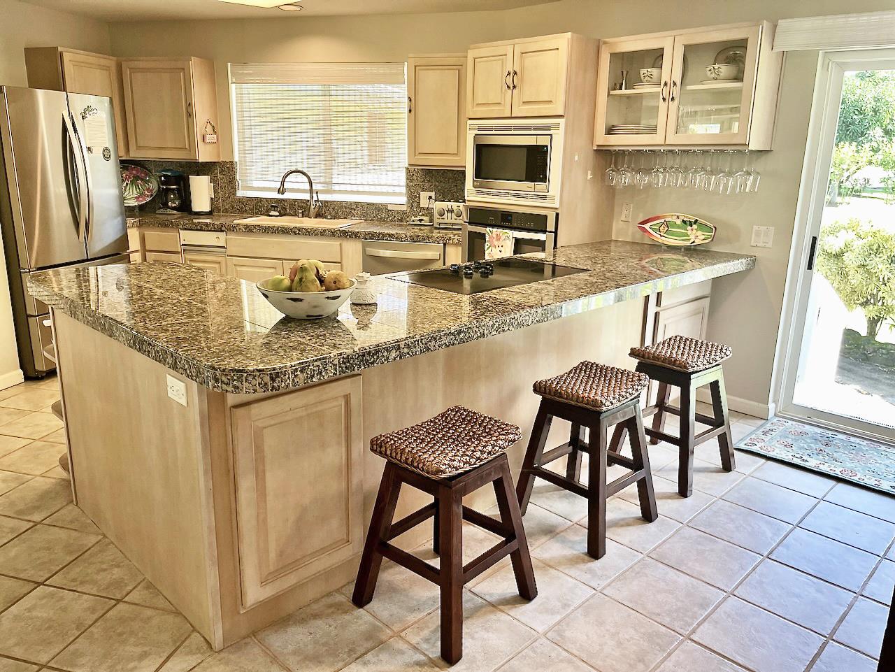 Gourmet kitchen