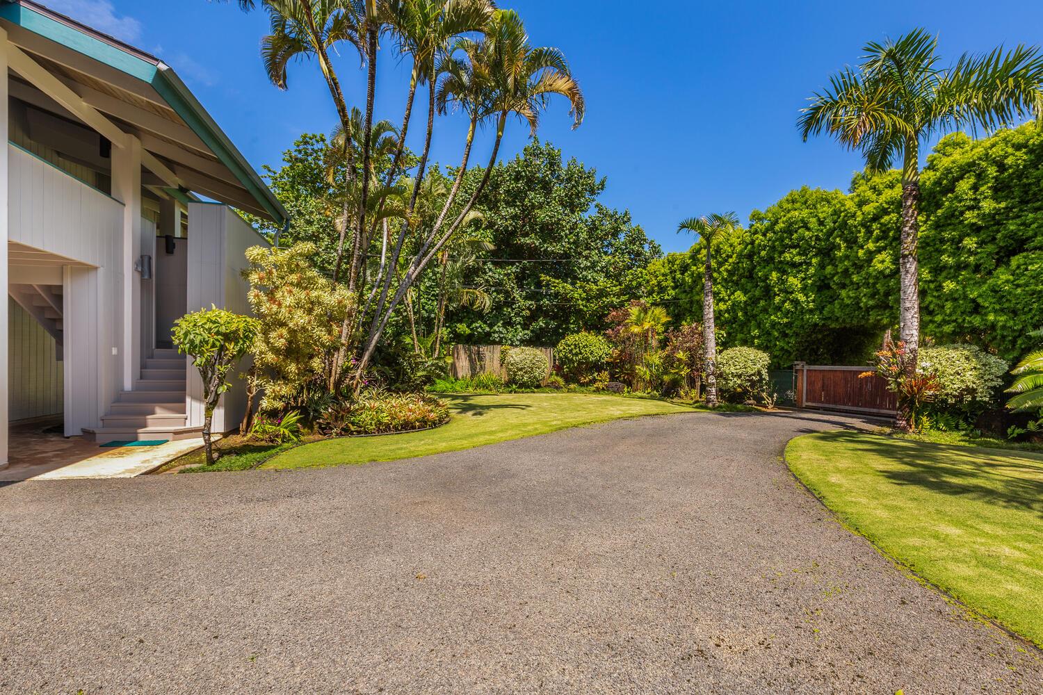 Kolohala driveway