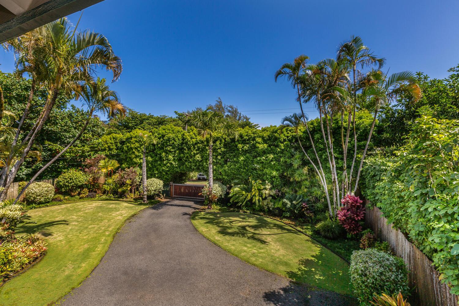 Kolohala driveway
