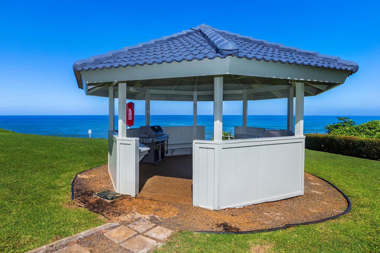 The Cliffs BBQ area