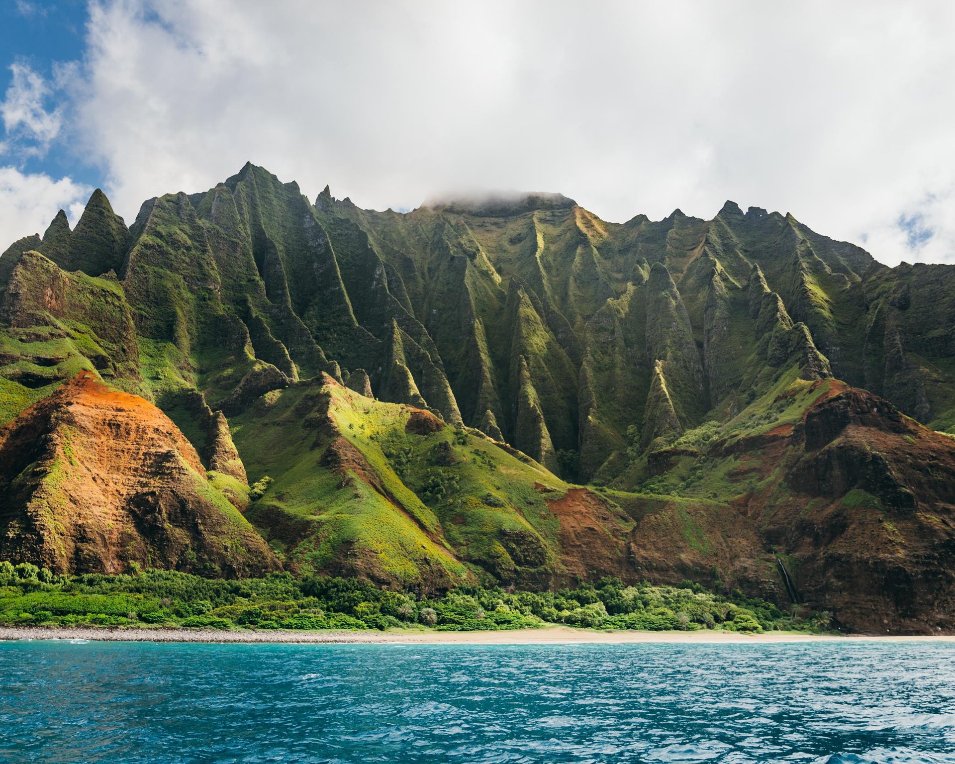 Napali Coast ... Credit HTA  Vincent Lim