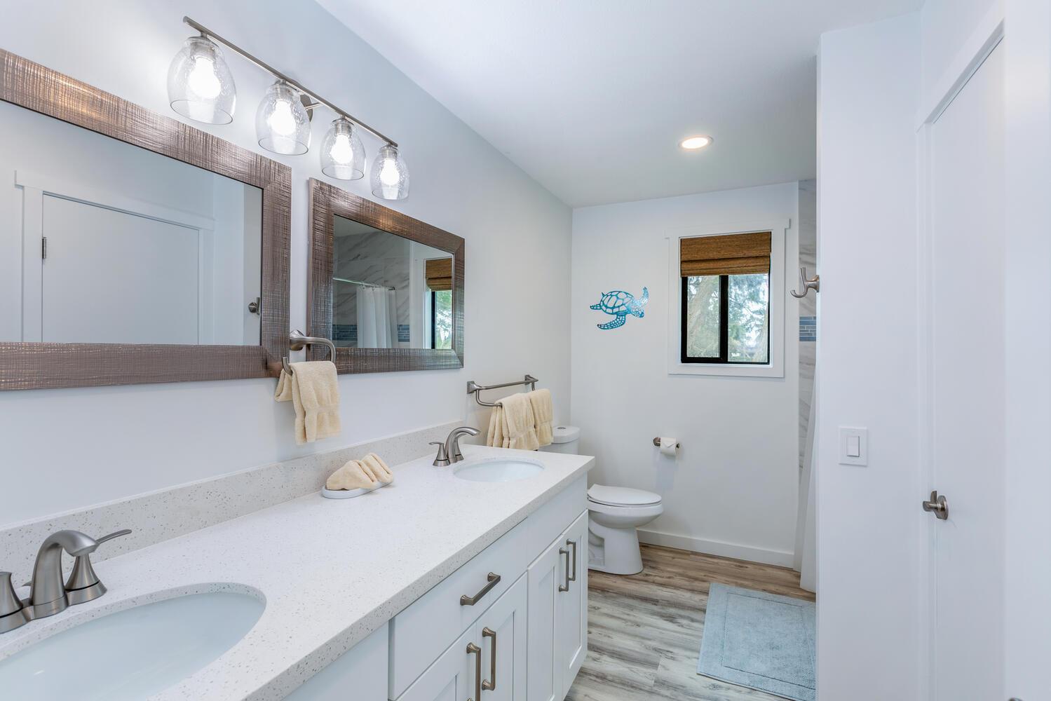 Main bathroom with double sinks