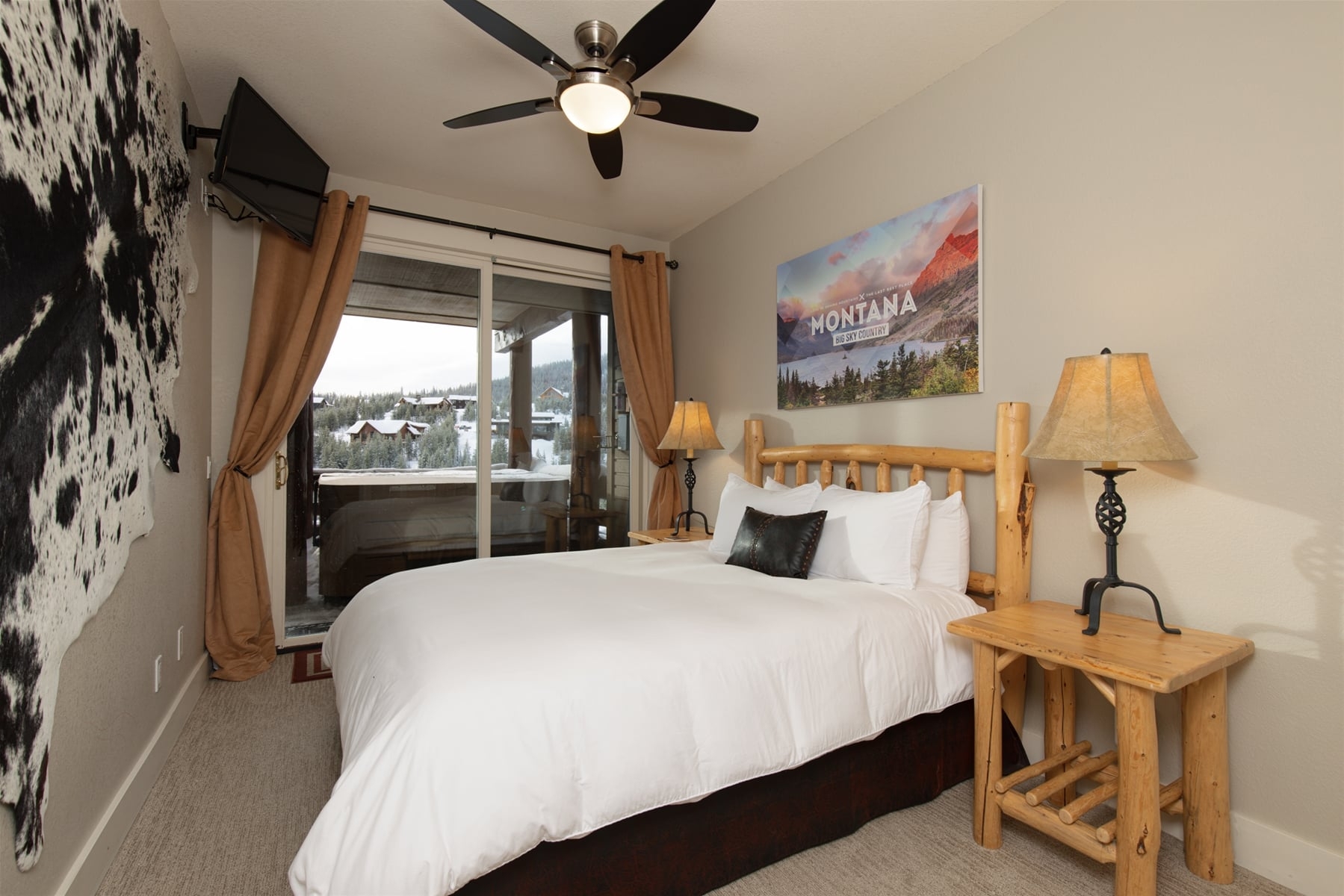 7037 Bed_indoor_wall