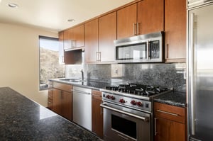 Fully equipped chefs kitchen