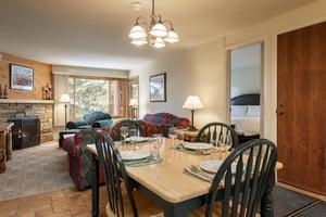 Dining area with seating for 4