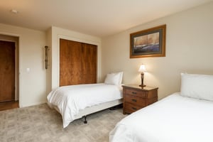 Guest bedroom
