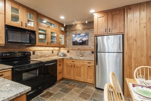 Fully equipped kitchen