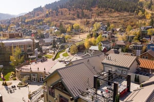 Lift Lodge is perfectly situated on the Town Lift plaza on Main Street