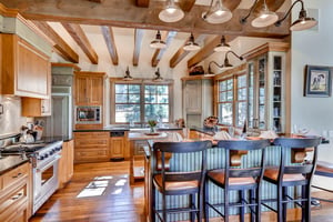 Magnificent chefs kitchen, hardwood floors, highend appliances, and Oakwood cabinets