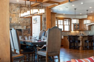 Seating for 10 at the dining room table