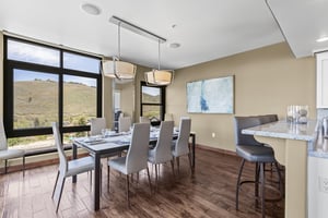 The Lowell 401 dining table has place settings for 8 guests.