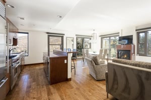 Open floor plan in Lowell 202
