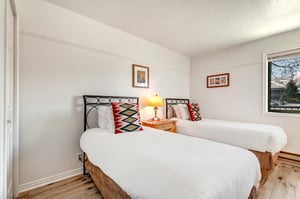 The second bedroom has two twin beds which can be made into a kingsize bed with 24hours advanced notice.