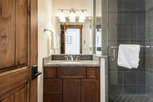 Ensuite third bathroom with a beautiful walkin shower