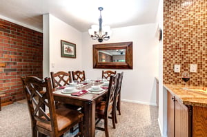 Park Station 124 has a dining area with seating for 6 guests.