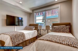 The guest bedroom has two twin beds that can be converted to a kingsize bed with 24hours notice.