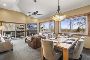 Snow Flower 123 offers a dining table with seating for 6 guests.