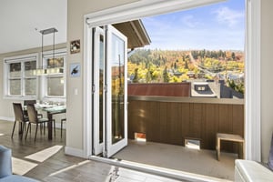 Rio Grande 301 has a retractable window wall that opens to a beautiful mountain view.