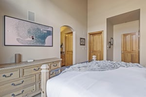 The second bedroom with a art TV.