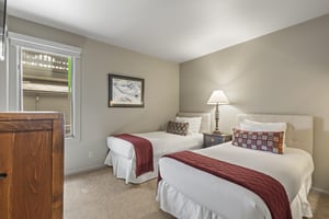 The second bedroom has two twin beds that can be made into a king size bed with 24hours advanced notice.
